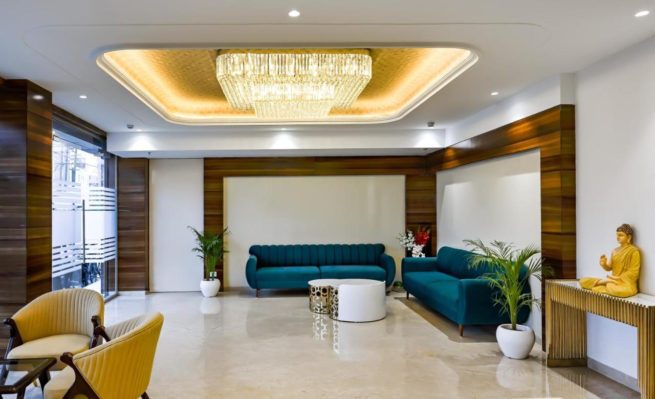 Hotel Classio Royale Amritsar Buitenkant foto