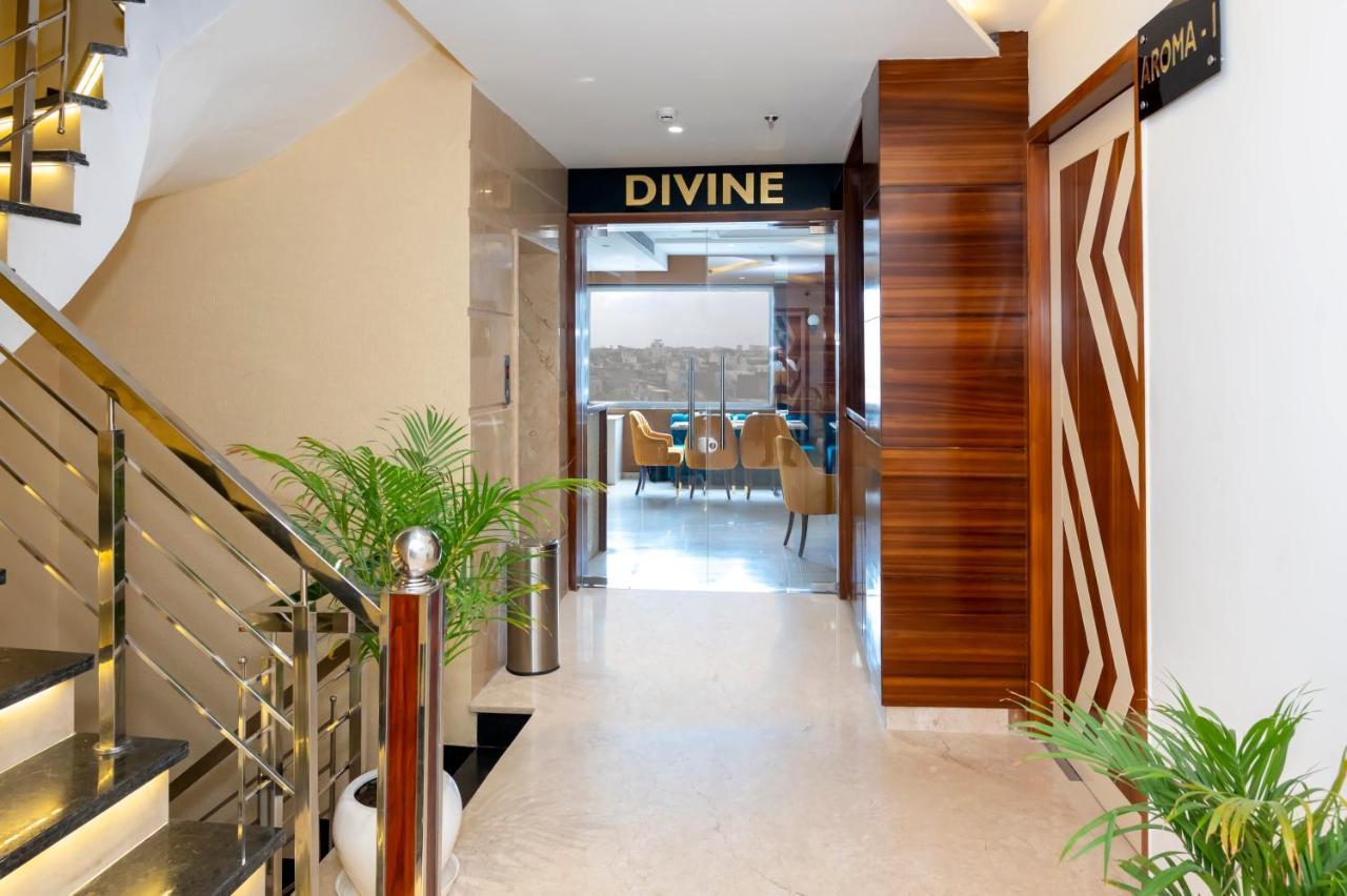 Hotel Classio Royale Amritsar Buitenkant foto